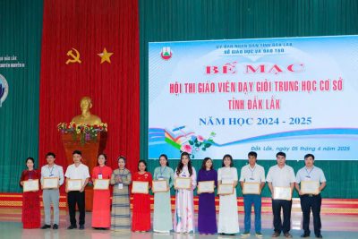Giáo viên Trường THCS Phan Đình Phùng đạt thành tích cao tại Hội thi Giáo viên dạy giỏi các cấp năm  học 2024-2025